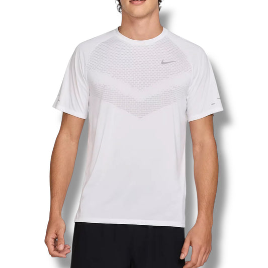 NIKE - STRIDE ADV T-SHIRT - WHITE