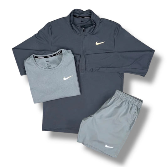 NIKE - ESSENTIAL THREE PIECE - GREY